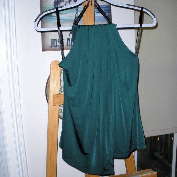 BEBE soft dark green halter top gunmetal chain hoop neck closure - Picture 1 of 7